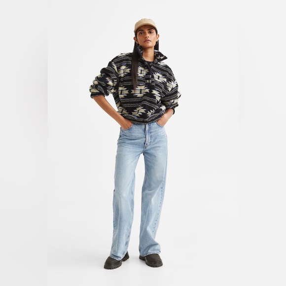 H&M nwt vintage patterned pullover - Picture 4 of 7